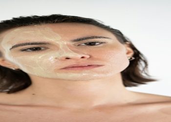 Why a Consistent Facial Routine Has Become Essential in Modern Skincare