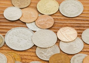 UK Consumers Own Crypto, But Most Spending Still Happens in Pounds