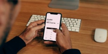 How Money Transfers Are Evolving in a Connected Europe