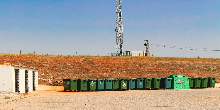 How Trash Chutes Streamline Multi-Level Building Waste Management