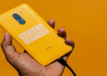 Travel Expert Warns Train Charging Could Be Wrecking Your Phone