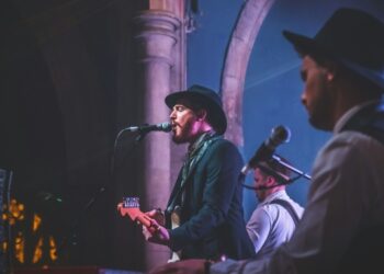 Touring the UK on a Budget: A Musician’s Survival Guide