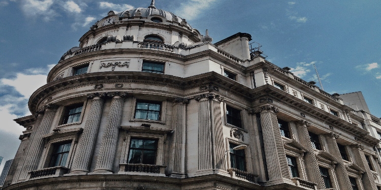 Turkish Lawyers in London: What Services Do They Offer?