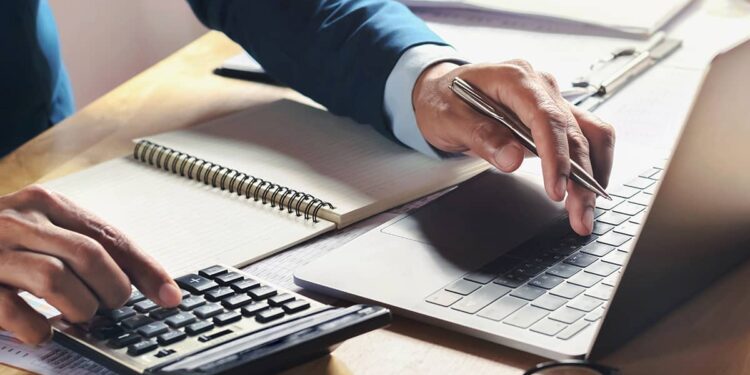  How To Manage Payroll When Taking On Your First Employee