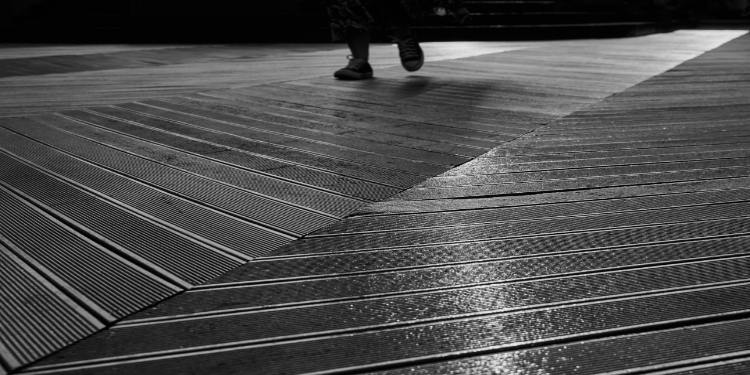 How to choose the right industrial floor mat for your business