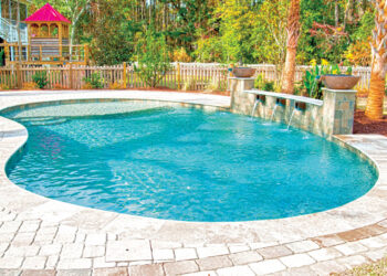 Kidney Shaped Pool