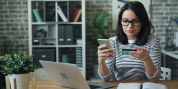 The Evolution of E-commerce in the Digital Age