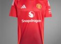 Manchester United Jerseys: The Official Home Kit