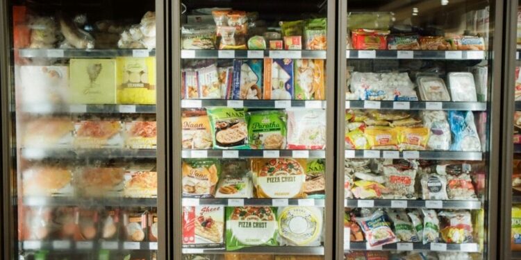 What UK Businesses Need to Know About Disposing of Commercial Fridges Responsibly