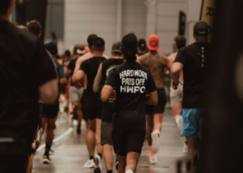 Why Group Training Builds Motivation and Consistency