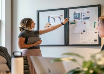 The Difference Between Confidence and Certainty in Leadership