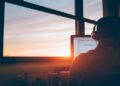 Why “Low-Attention” Income Is Becoming More Popular