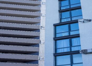 Integrated Fenestration Systems: What Affects a Building’s Thermal Performance, Acoustics, and Security