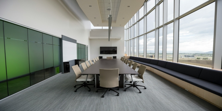 Five Office Acoustics Mistakes That Facilities Managers Keep Making