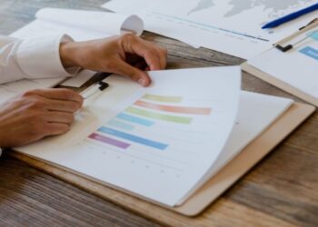 What the CSRD Means for UK Businesses in 2026: A Practical Compliance Guide