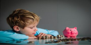 How Raising Financially Confident Children Benefits Families And The Future Economy