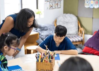 How Students Can Stay Organized and Perform Better During Busy Academic Years