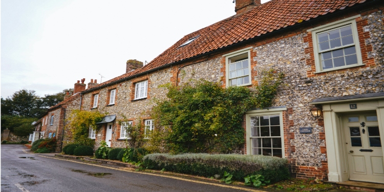 How Selling Your Home for Cash Works: A Plain English Guide for Scottish Homeowners
