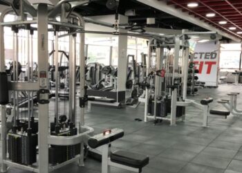 The Complete Guide to Building a Strength Training Setup with Pin-Loaded Equipment