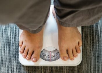 What to know before considering prescription weight loss treatment online