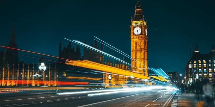 Top 5 reasons online casinos have become so popular in the UK