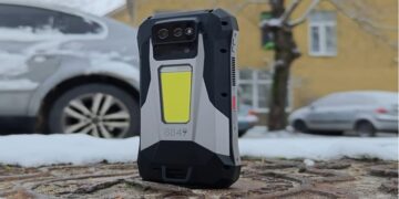 Best Rugged Phones for Winter Adventures