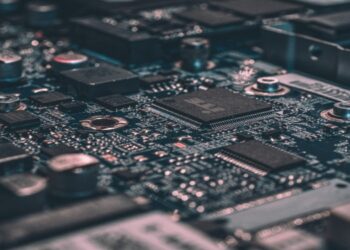 Modernizing Enterprise IT Procurement: The Power of Refurbished Hardware