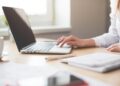 Online vs. In-Person Experiences: Which Is Better?