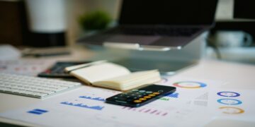 Outsourced bookkeeping services benefits