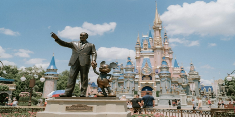 How close to Disney should your Orlando villa be?