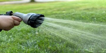 Getting Mains Water to a New Home, Annexe or Plot: Who Does What, and in What Order