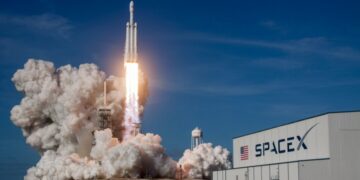 SpaceX’s $300 Target Is a Bet on the Future Space Economy