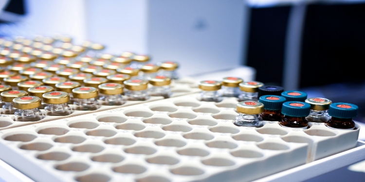 Cold Chain and Lyophilized Peptides: What Happens Between the Supplier and the Bench