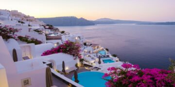 Agios Stefanos for Ferry Hoppers and Cruise Departures