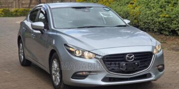 Mazda Axela